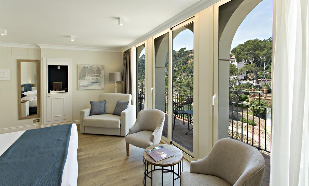 Hotel Aigua Blava 4*